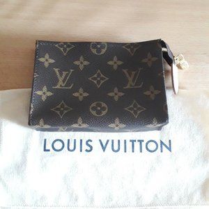 Louis Vuitton Toiletry Pouch 15